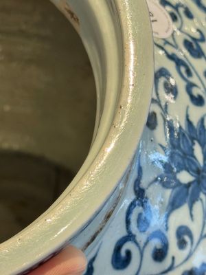 A fine Chinese blue and white 'dragon' vase with mythical-beast-shaped handles, probably Yuan — photo 41