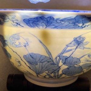 A fine Chinese blue and white 'Herons by a lotus pond' bowl, Fu mark, Kangxi — 照片 20