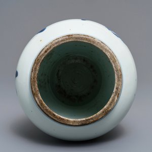 A fine Chinese blue and white landscape vase, Kangxi — 照片 5