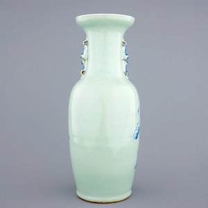 A fine Chinese blue and white on celadon ground "Immortals" vase, 19th C. — 照片 3