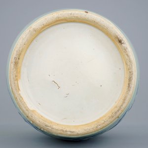 A fine Chinese blue and white on celadon ground vase, 19th C. — photo 6