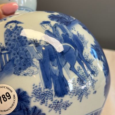 A fine Chinese blue and white ‘Scholars’ double-gourd vase — foto 7