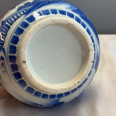 A fine Chinese blue and white ‘Scholars’ double-gourd vase — foto 15