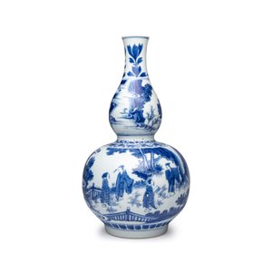 A fine Chinese blue and white ‘Scholars’ double-gourd vase — foto 2
