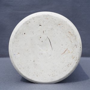 A fine Chinese blue and white sleeve vase with figural design all-round, Transitional period — 照片 33