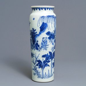 A fine Chinese blue and white sleeve vase with figural design all-round, Transitional period — 照片 4
