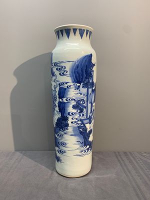 A fine Chinese blue and white sleeve vase with narrative design, Transitional period — photo 4