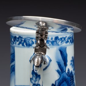 A fine Chinese blue and white tankard with Dutch silver cover, Transitional period — photo 11