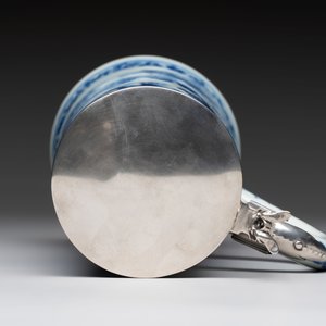 A fine Chinese blue and white tankard with Dutch silver cover, Transitional period — photo 7