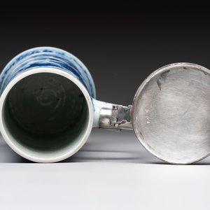 A fine Chinese blue and white tankard with Dutch silver cover, Transitional period — photo 9