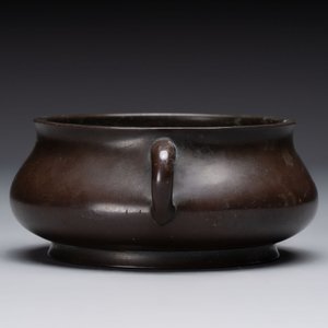 A fine Chinese bronze censer, Yu Tang Jing Wan 玉堂精玩 mark, 17/18th C. — photo 2