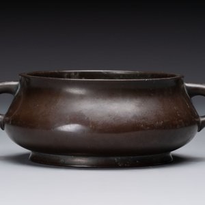 A fine Chinese bronze censer, Yu Tang Jing Wan 玉堂精玩 mark, 17/18th C. — photo 3