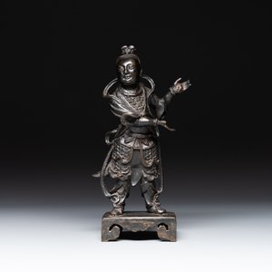 A fine Chinese bronze figure of a divinity, Ming — 照片 3