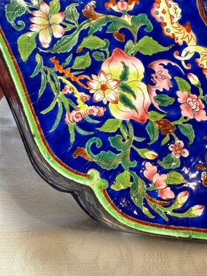 A fine Chinese Canton enamel blue-ground 'Double Happiness 囍' box and cover, Qianlong — photo 2