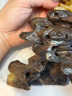 A fine Chinese carved soapstone 'Dragons among Clouds' group and a 'Phoenixes and Cranes' group, 20th C. — photo 7