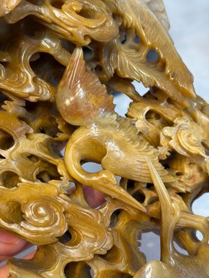 A fine Chinese carved soapstone 'Dragons among Clouds' group and a 'Phoenixes and Cranes' group, 20th C. — photo 9