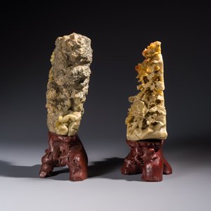 A fine Chinese carved soapstone 'Squirrels and Grapes' group and a 'Phoenixes among Peonies' group, 20th C. — photo 2