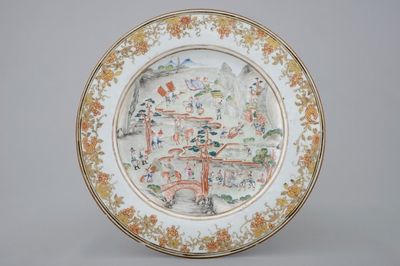 A fine Chinese export porcelain "Procession" plate, Qianlong, 18th C.