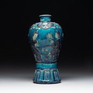 A fine Chinese Fahua 'meiping' vase with figural design, Ming — foto 1