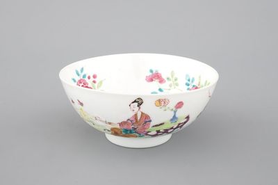 Un bol en porcelaine de Chine famille rose, Yongzheng, 1722-1735