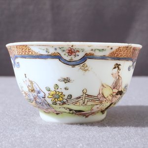 A fine Chinese famille rose cup and saucer with a musician, Yongzheng — 照片 27