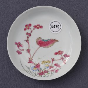 A fine Chinese famille rose cup and saucer with floral design, Yongzheng — photo 16