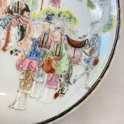 A fine Chinese famille rose cup and saucer with narrative design — photo 8
