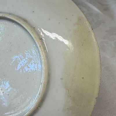 A fine Chinese famille rose cup and saucer with narrative design — photo 11