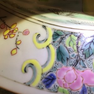 A fine Chinese famille rose dish with figures in a garden, Yongzheng — photo 17