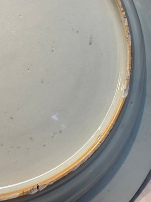A fine Chinese famille rose dish with ladies and boys near a pagoda, Yongzheng — photo 13