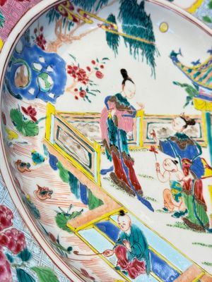 A fine Chinese famille rose dish with ladies and boys near a pagoda, Yongzheng — photo 6