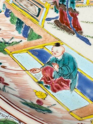 A fine Chinese famille rose dish with ladies and boys near a pagoda, Yongzheng — photo 9