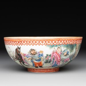 A fine Chinese famille rose eggshell 'Qiu Ran Ke Zhuan 虬髯客傳' bowl, signed Zeng Fuqing 曾福慶 and seal mark, 20th C. — photo 1