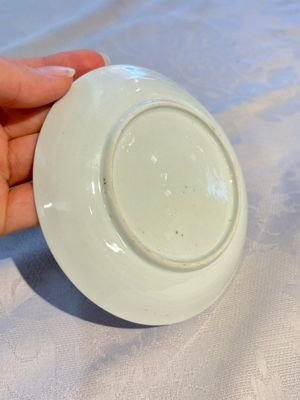 A fine Chinese famille rose 'Elegant Lady on Horseback' saucer, Yongzheng — 照片 7