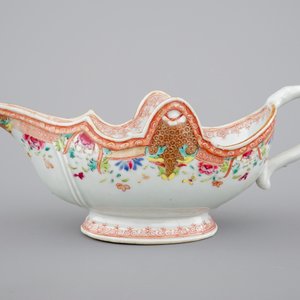 Een Chinese export porseleinen famille rose sauskom, Qianlong, 18e eeuw — foto 2