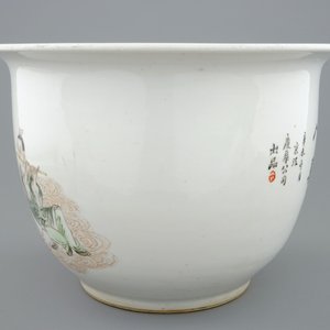 A fine Chinese famille rose flower pot with immortals, 19th C. — 照片 4