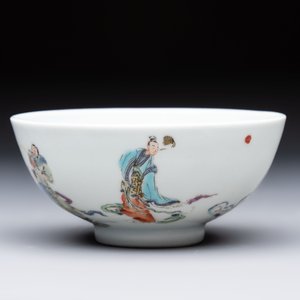 A fine Chinese famille rose 'immortals' cup, Yongzheng mark and of the period — 照片 3