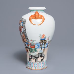 A fine Chinese famille rose meiping vase with bat handles, seal mark, Republic, 20th C. — photo 2