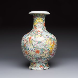 A fine Chinese famille rose 'Millefleurs' vase, Qianlong mark, Republic — photo 4
