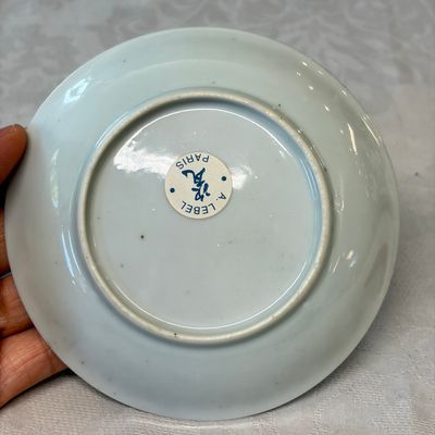 A fine Chinese famille rose mythological subject 'Arethusa, Alpheus and Diana' saucer — photo 9