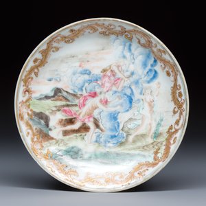 A fine Chinese famille rose mythological subject 'Arethusa, Alpheus and Diana' saucer — photo 1