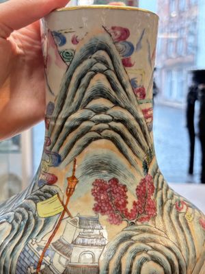 A fine Chinese famille rose 'Ode to the Red Cliff' vase, Hongwu mark, Daoguang — photo 17