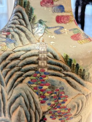 A fine Chinese famille rose 'Ode to the Red Cliff' vase, Hongwu mark, Daoguang — photo 25