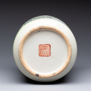 A fine Chinese famille rose 'Ode to the Red Cliff' vase, Hongwu mark, Daoguang — photo 6