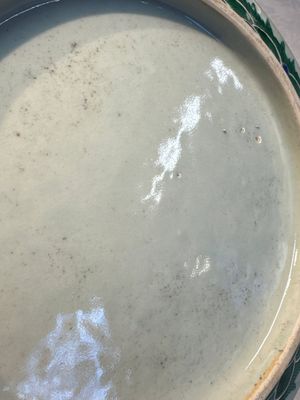 A fine Chinese famille rose pale celadon-ground 'phoenixes' dish with a reticulated rim, Qianlong — photo 15