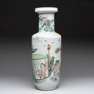 A fine Chinese famille rose 'Qi Guan Xun Mu 棄官尋母' rouleau vase, Qianlong mark, 19th C. — foto 1