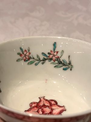 A fine Chinese famille rose 'rooster' cup and saucer, Yongzheng — photo 20