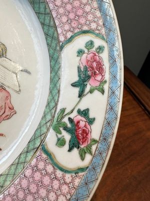 A fine Chinese famille rose ruby-back eggshell plate, Yongzheng — 照片 5
