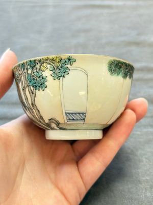 A fine Chinese famille rose 'San Niang Jiao Zi 三娘教子' cup, Yongzheng — photo 3