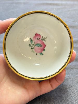 A fine Chinese famille rose 'San Niang Jiao Zi 三娘教子' cup, Yongzheng — photo 7
